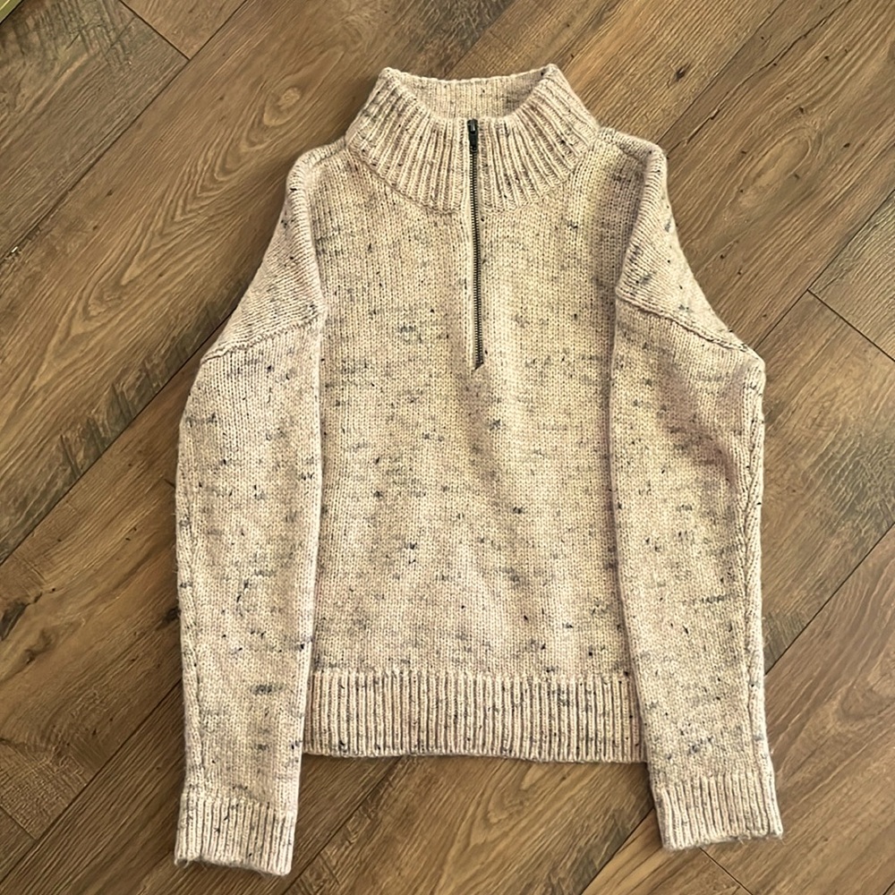 🐷Heather pale pink 1/3 zip wool sweater🐷